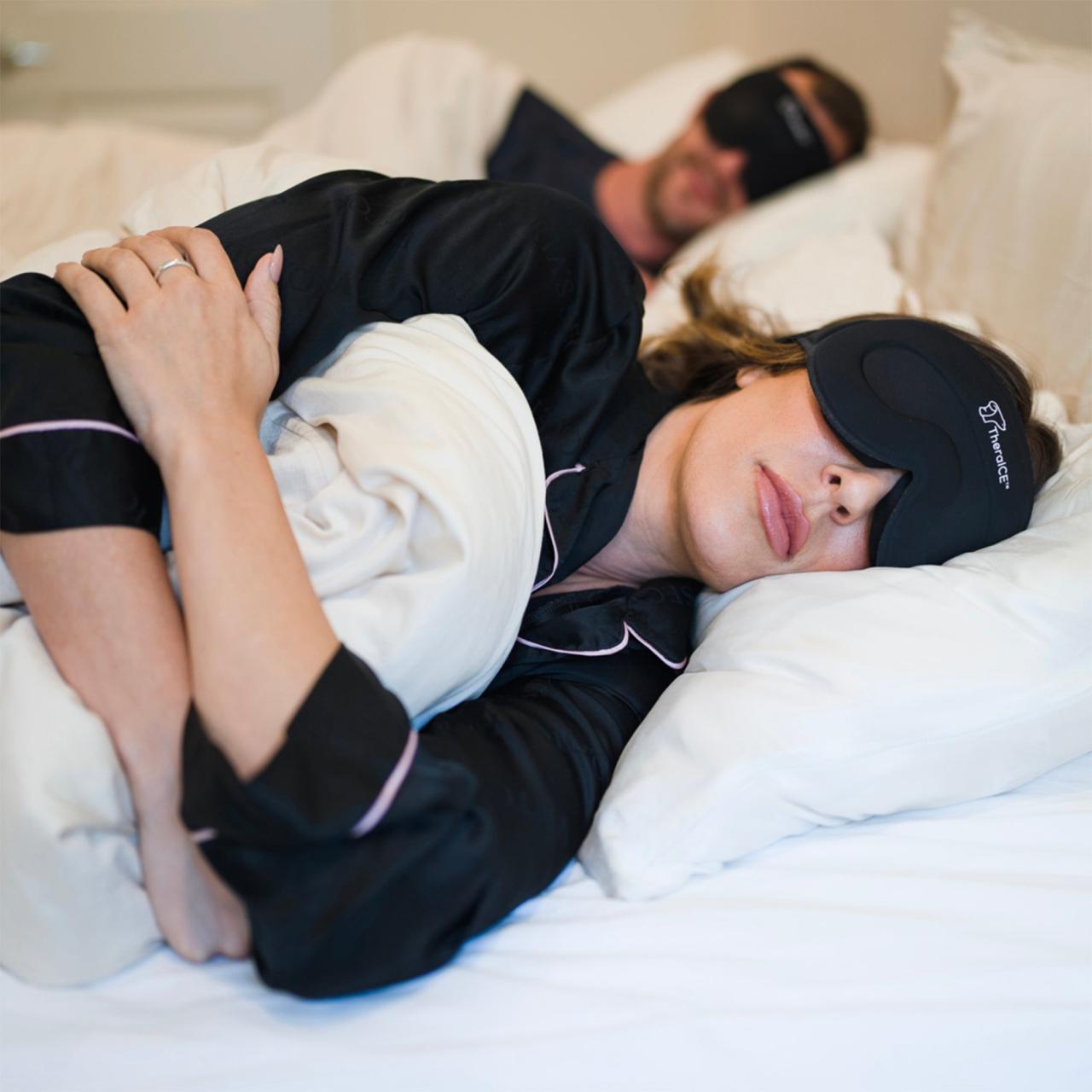 Low Profile Blackout Sleep Mask | BlockBlueLight